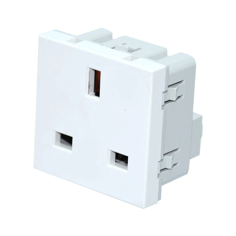 Britse Standaard Socket Funksie Module